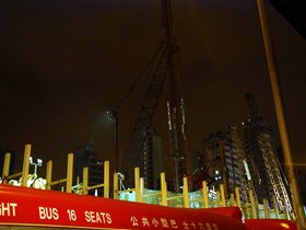 ../2001/04/26-HKG-night-street_2.jpg