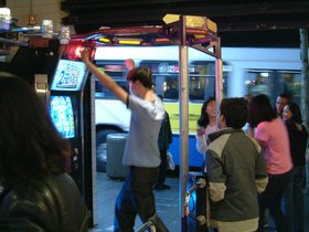 ../2002/10/09-sydney-AUS-arcade-dance.jpg