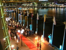 ../2002/10/10-sydney-AUS-product-launch.jpg