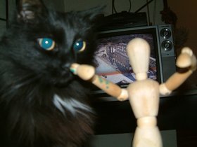 ../2003/02/01-jp-MA-mojo-tv-puppet.jpg