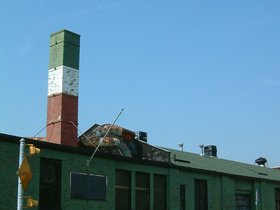 ../2003/08/19-brooklyn-NY-building.jpg
