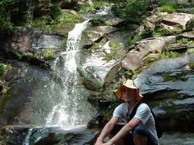../2005/07/19-NYC-NY-ny-catskills-falls-joe.jpg