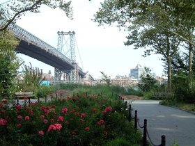 ../2005/08/29-NYC-NY-ny-east_side-park-bridge.jpg