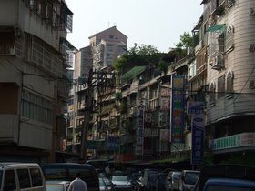 ../2007/08/03-0746-taipei-TWN-street.jpg