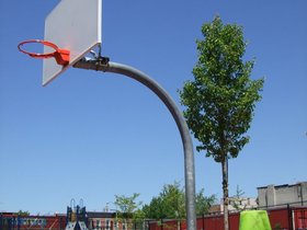 ../2008/05/25-1259-brooklyn-NY-basket.jpg