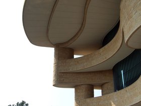 18-0830-washington-smithsonian-DC-native-american-museum.jpg