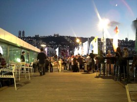 03-2354-haifa-ISR-party-mount.jpg