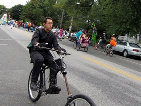 02-1323-davis_sq-honk_parade-parade-bike-chopper.jpg