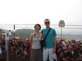 28-0942-nora-KOR-namsan-joseph-seoul.jpg