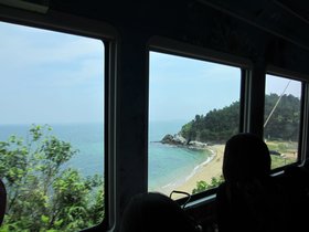 ../2012/08/01-1238-view-KOR-beach-train-sea.jpg