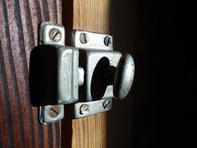 03-0815-building-macro.jpg