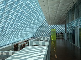 ../2014/05/27-1720-seattle-WA-library.jpg