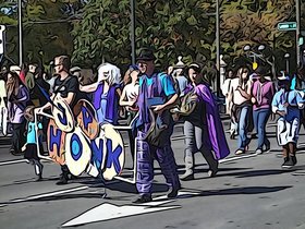 12-1404-honk_parade-parade.jpg
