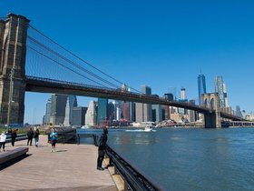 ../2016/04/17-1008-skyline-bridge-brooklyn-NY-nora.jpg