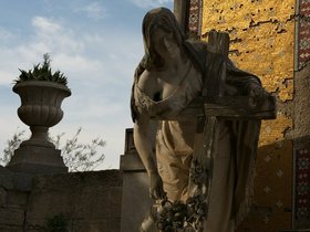 15-1605-cemetery-vis-HRV-island-ruins_1.jpg