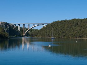 ../2016/05/18-0808-skradin_krka-waterfall-HRV.jpg