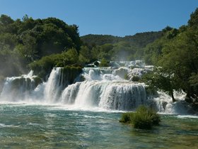 ../2016/05/18-0847-skradin_krka-waterfall-HRV.jpg
