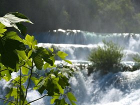 ../2016/05/18-0859-skradin_krka-waterfall-HRV.jpg