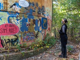 ../2020/10/11-1339-nora-park-lone_tree_hill-MA-tower.jpg