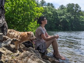 ../2021/06/27-1210-nora-casper-breakheart_reservation-MA-dog-pond.jpg