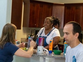 05-0755-norfolk_VA-dan-ericka-july_4.jpg