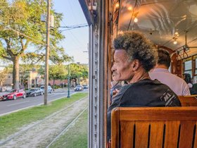 bus (22)