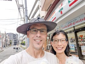 01-1710-JPN-joseph-nora-selfie-tokyo.jpg