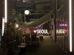 06-2029-KOR-seoul-street.jpg